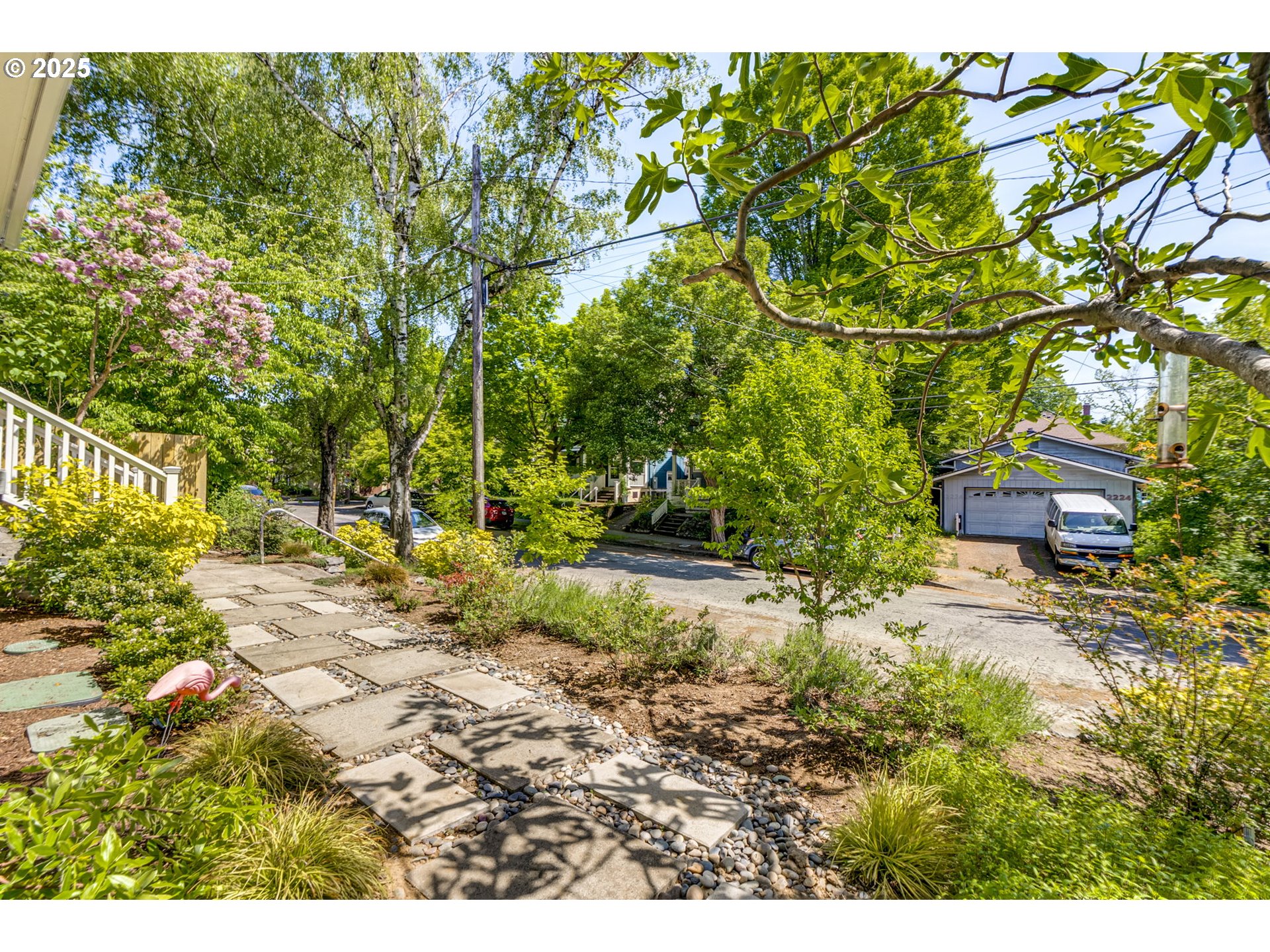 2229 NE 8TH AVE