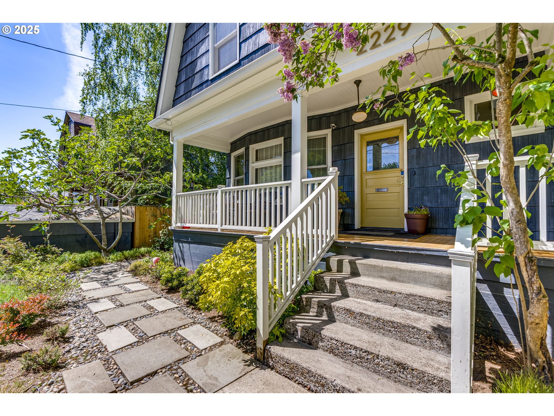 2229 NE 8TH AVE
