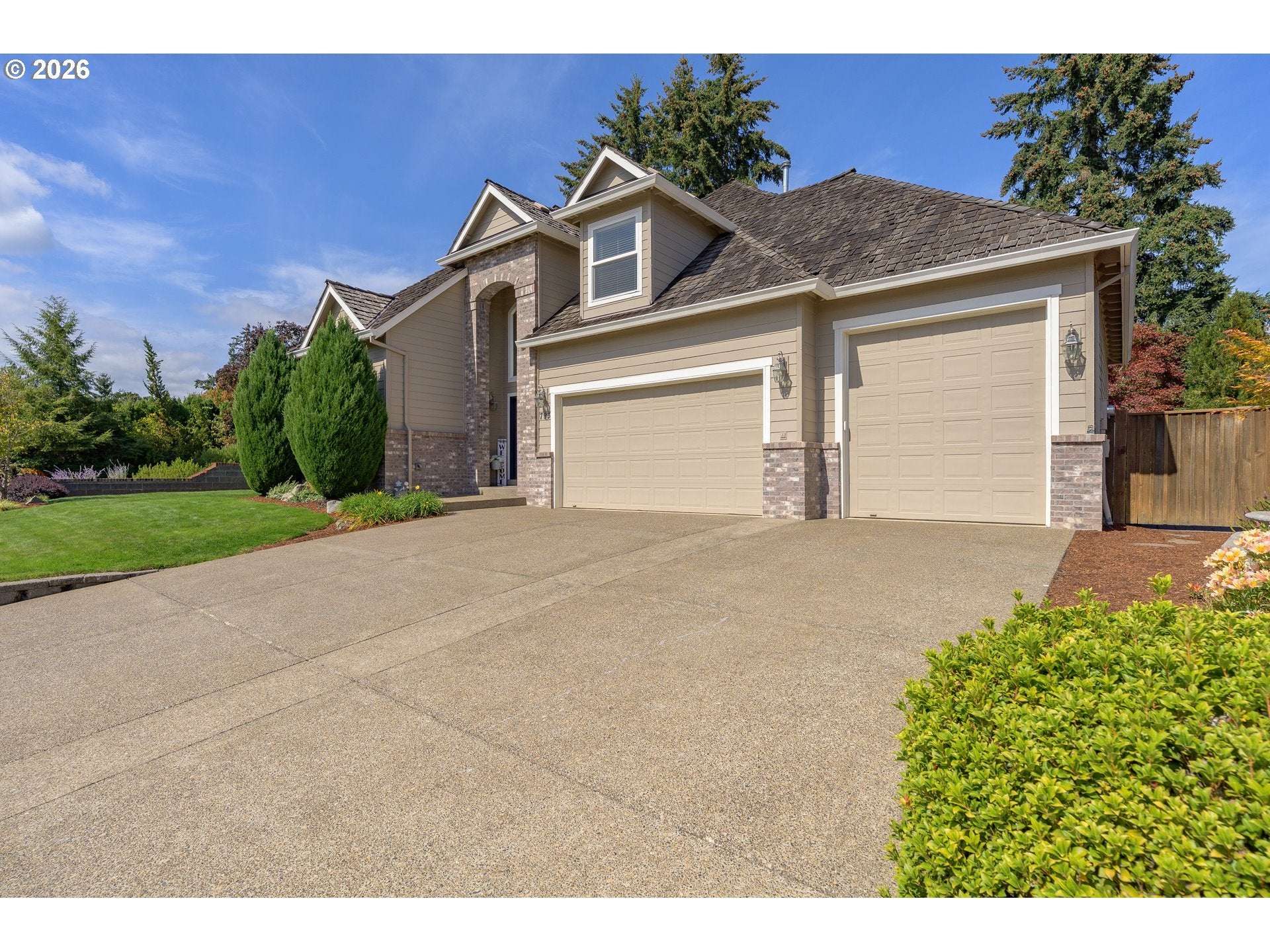 793 NW MICHELBOOK CT