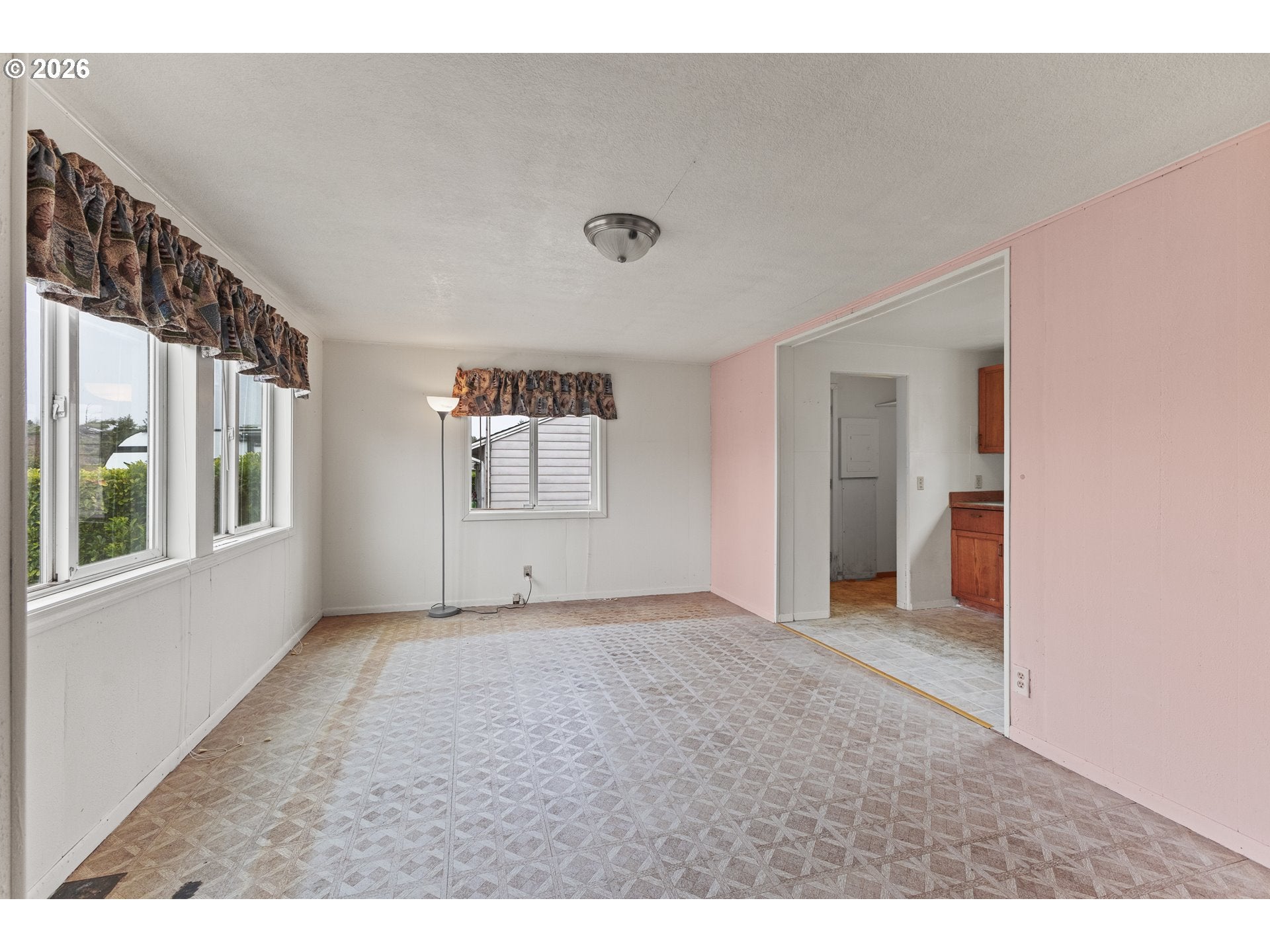 1023 MICHIGAN AVE