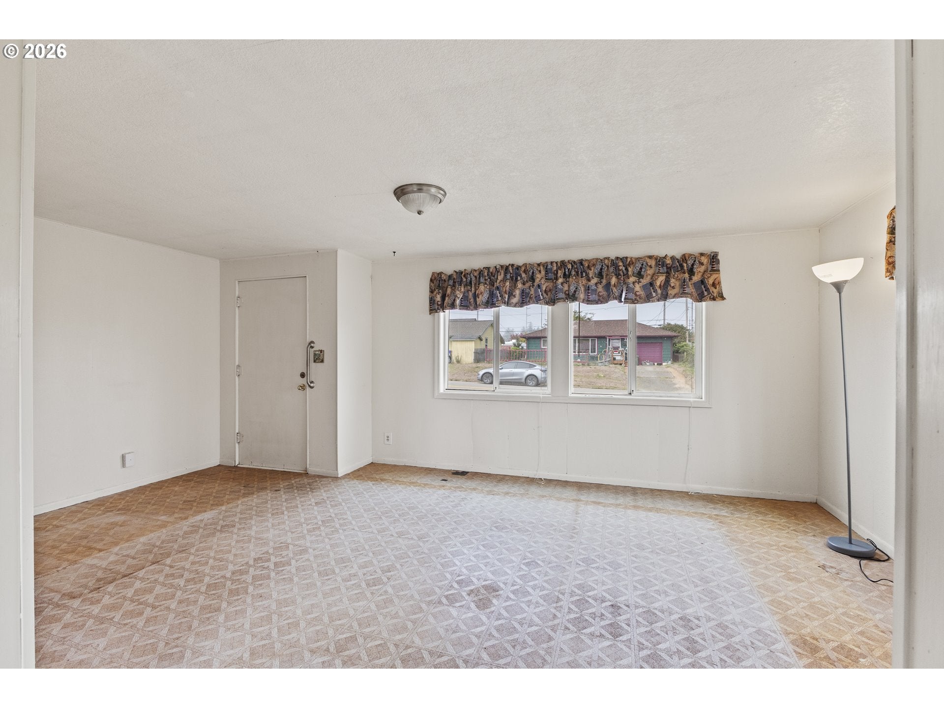 1023 MICHIGAN AVE
