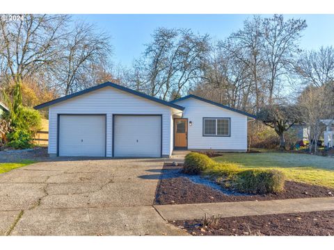 A home in Newberg