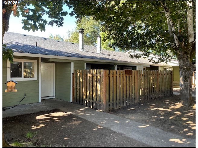 9001 SE CLACKAMAS RD