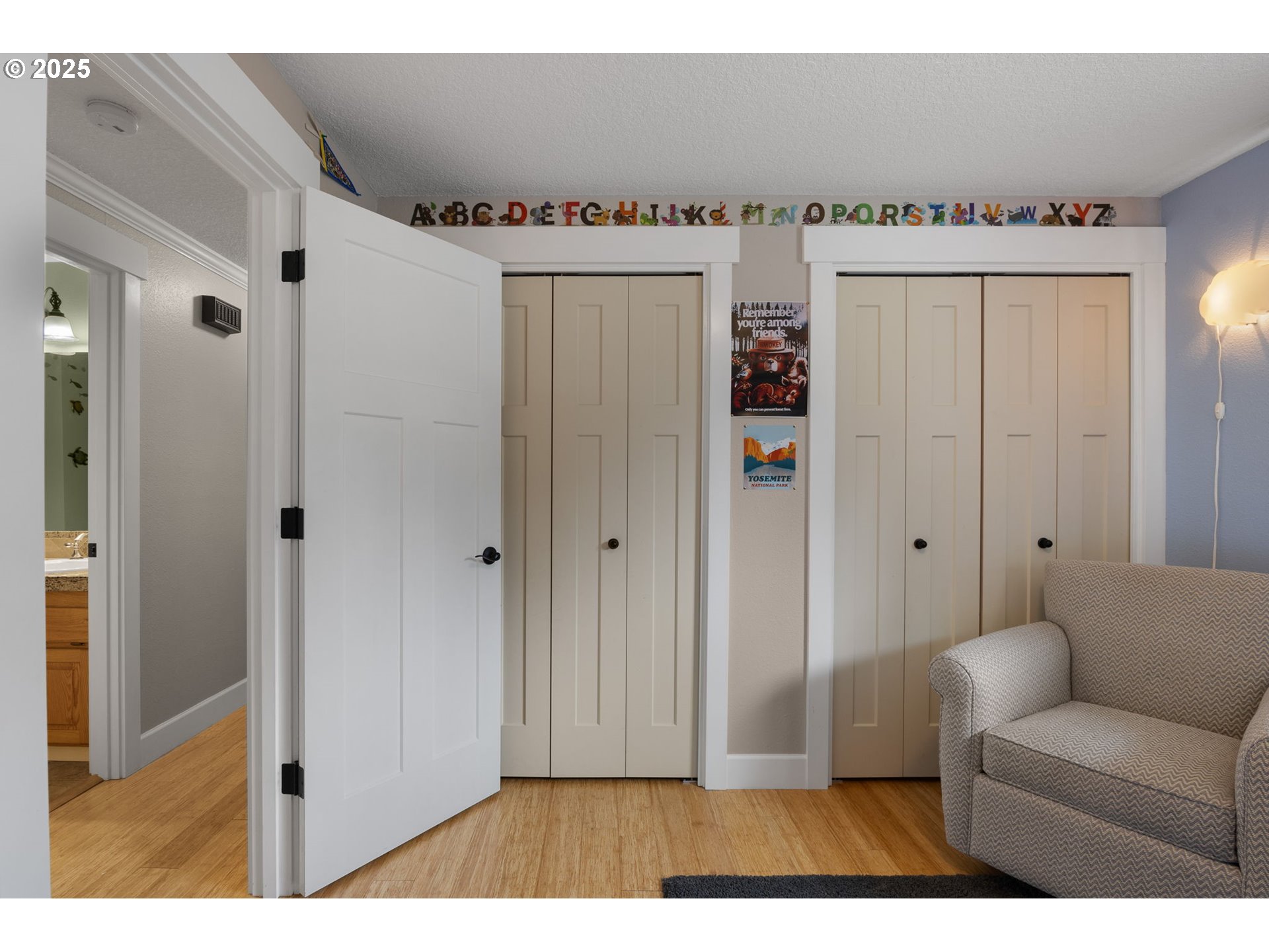 Gladstone, Oregon 97027, United States, 5 Bedrooms Bedrooms, ,3 BathroomsBathrooms,Residential,Active,97293