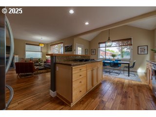 2874 SON RISE LOOP