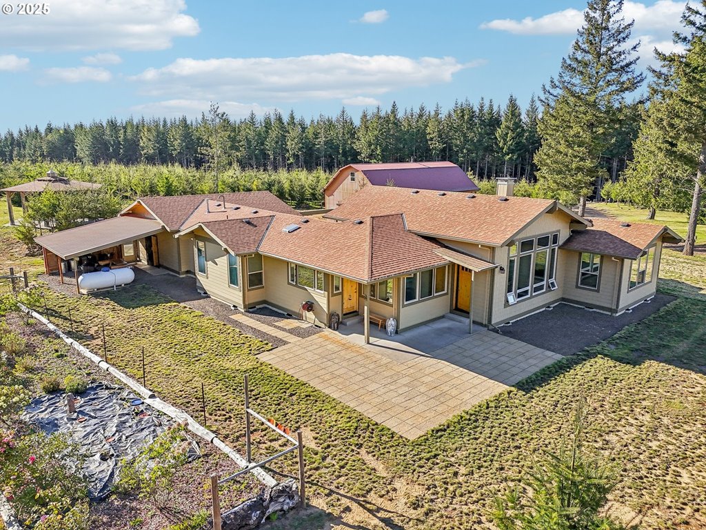 52135 E TERRA FERN DR