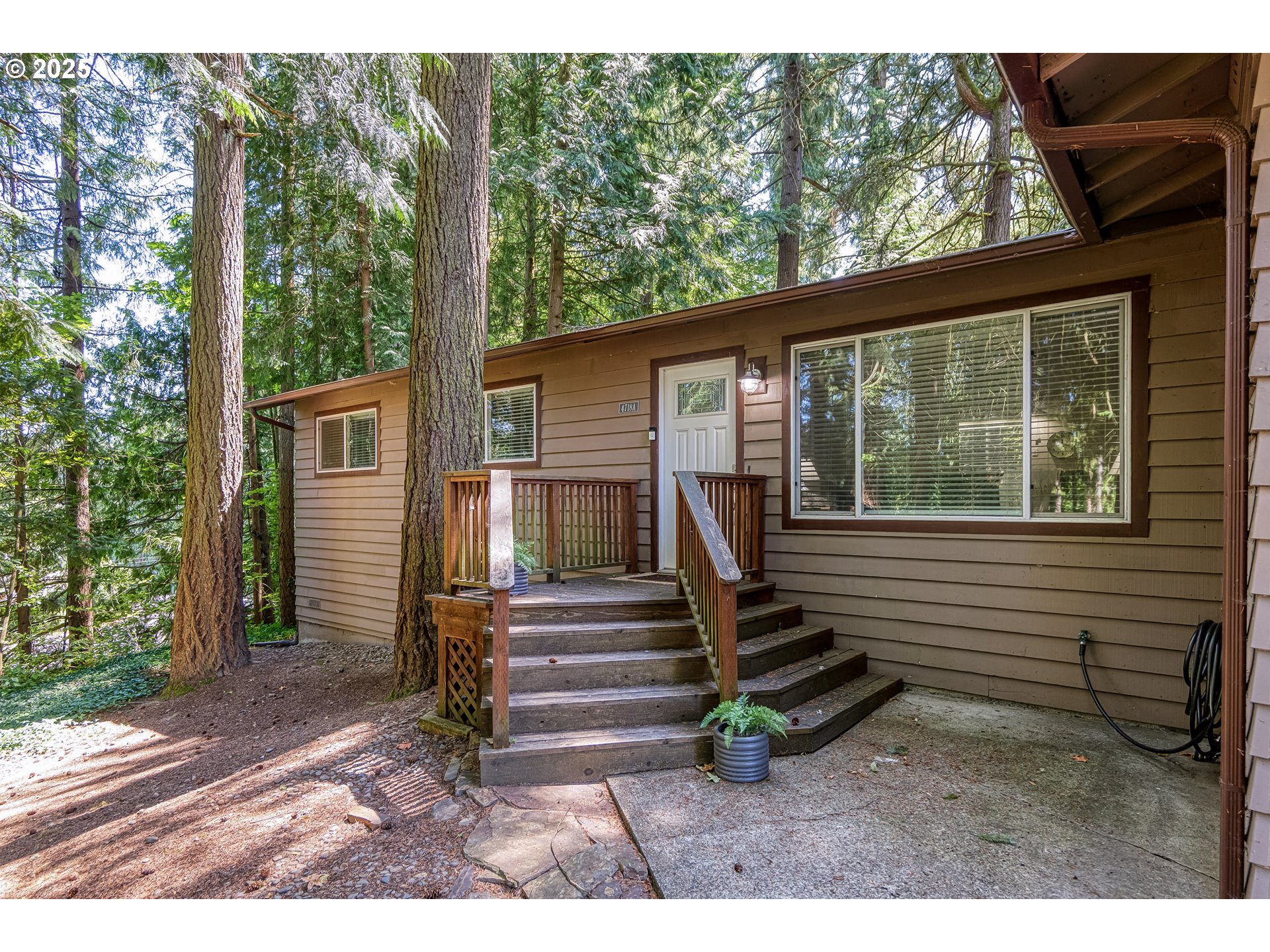 4718 SW MILES CT