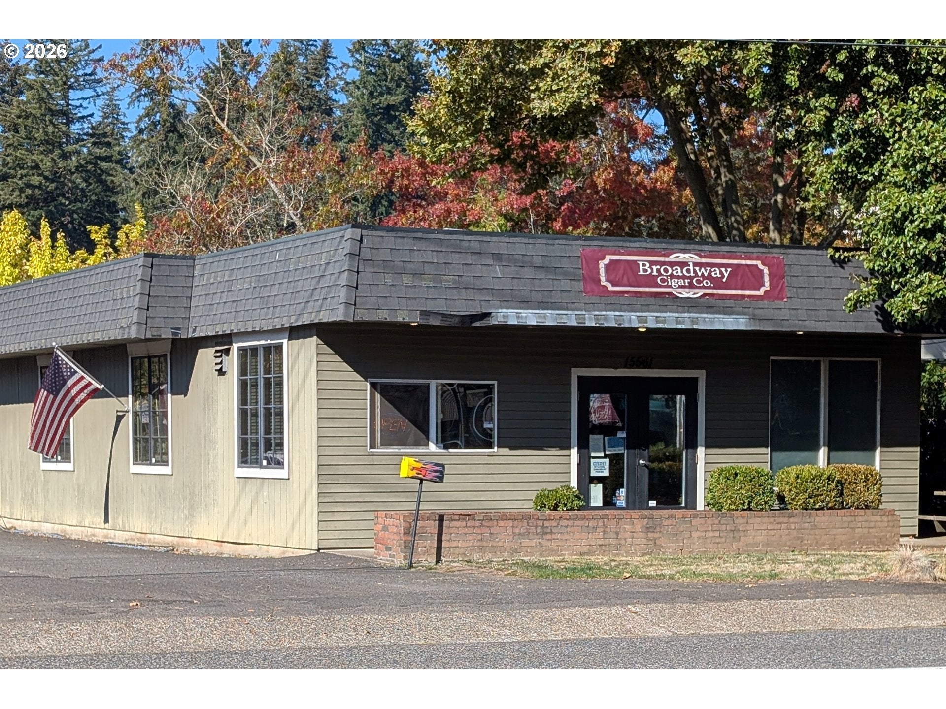 15561 BOONES FERRY RD