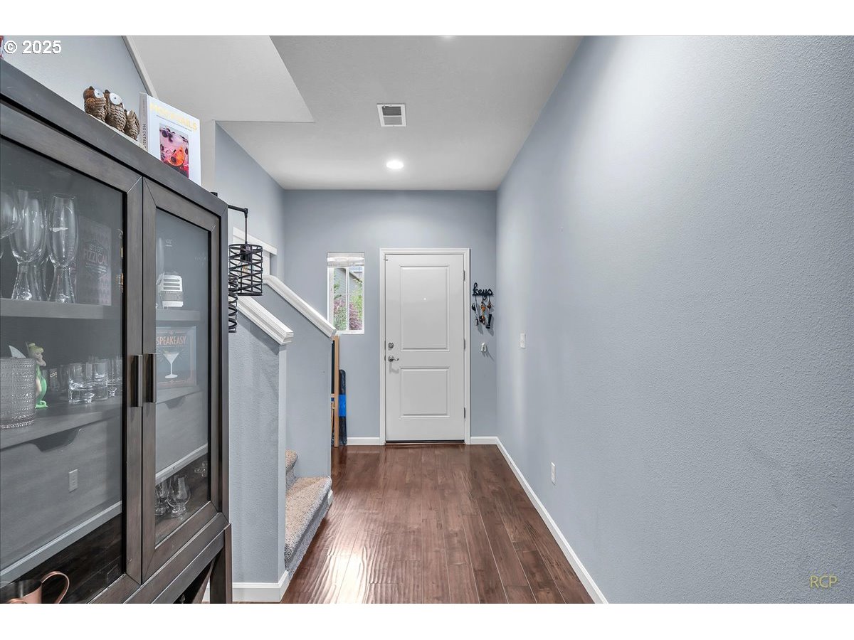 51568 SW SOUTH FORK LOOP
