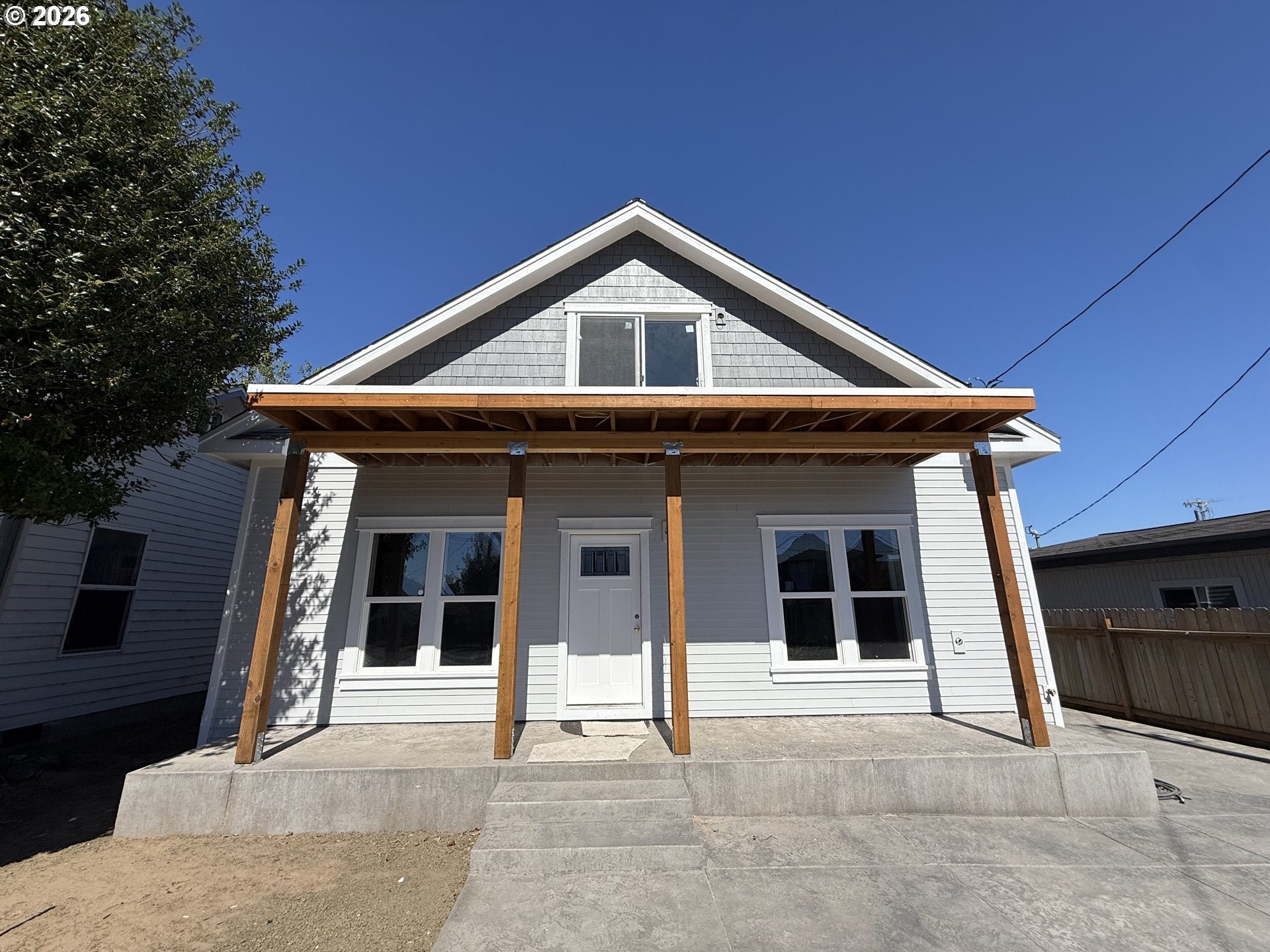238 OAK ST