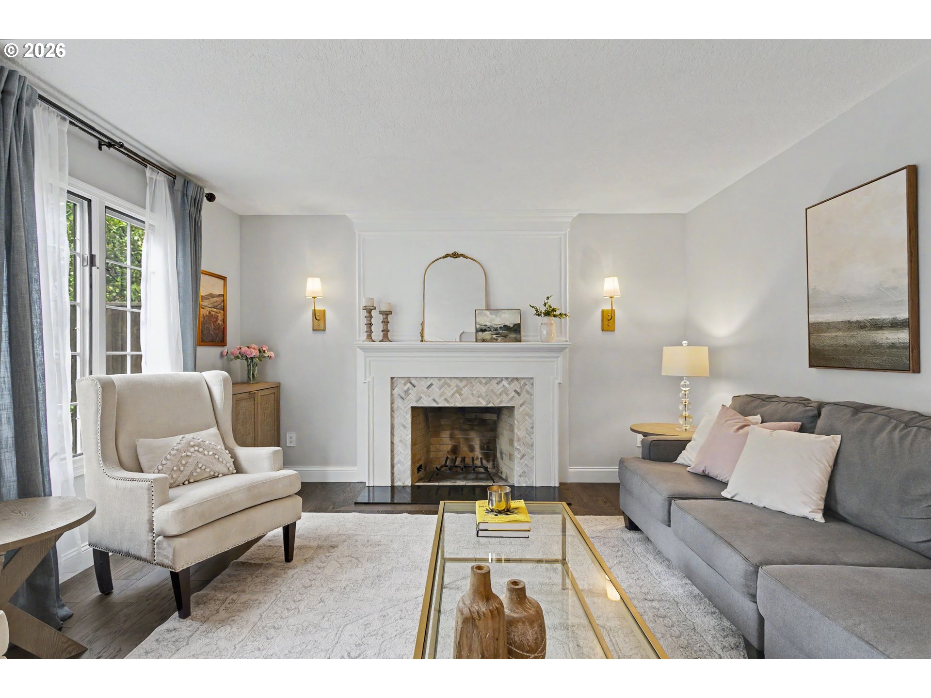 4004 MELISSA DR