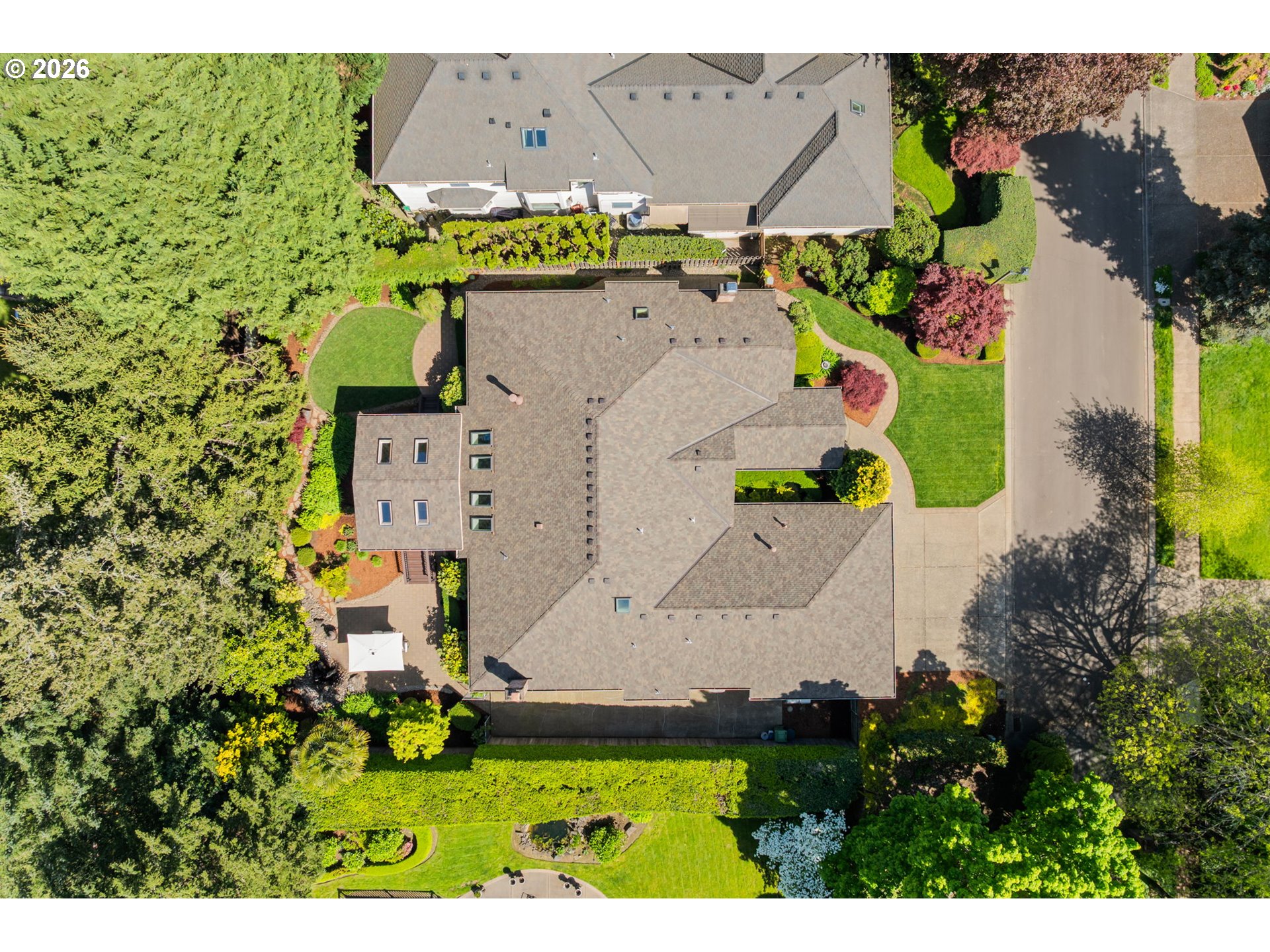 3855 RIVERS EDGE DR