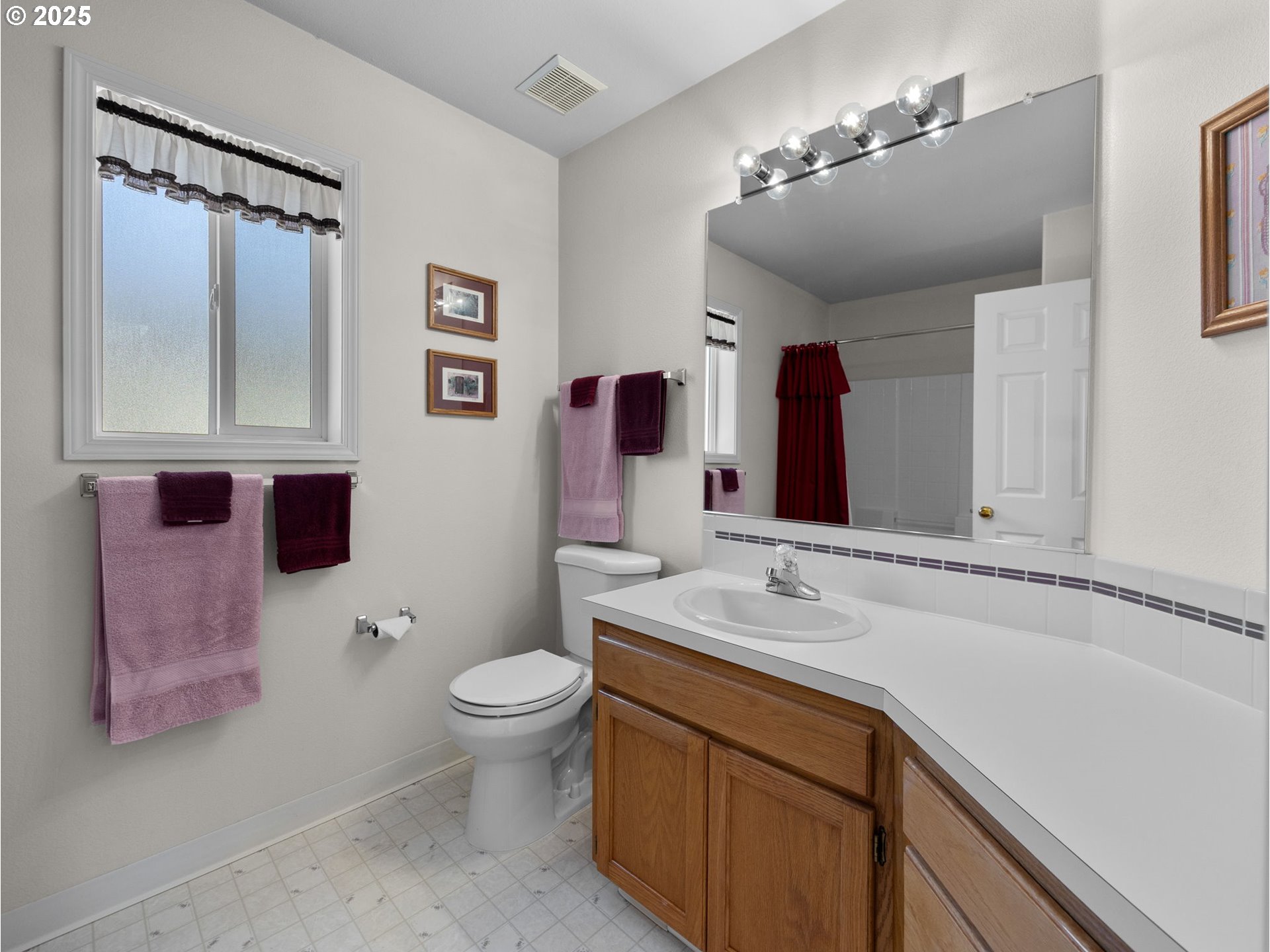 Gresham, Oregon 97080, United States, 4 Bedrooms Bedrooms, ,3 BathroomsBathrooms,Residential,Pending,103625