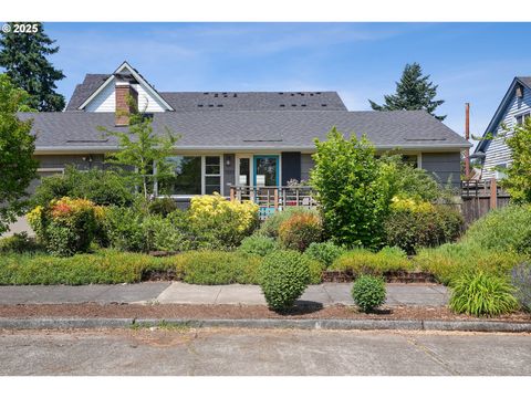 7017 N MOBILE AVE Portland OR 97217