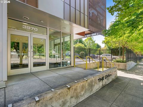 3970 N INTERSTATE AVE 301 Portland OR 97227