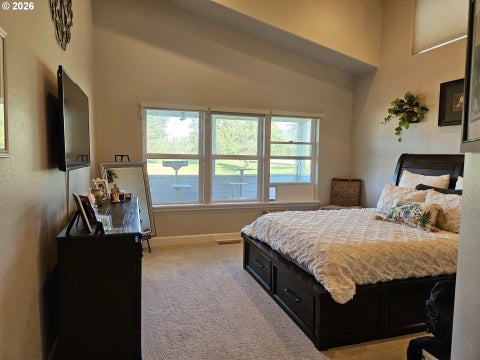 Tiny photo for 70 Magnolia Dr, Creswell, OR 97426 (MLS # 288140427)