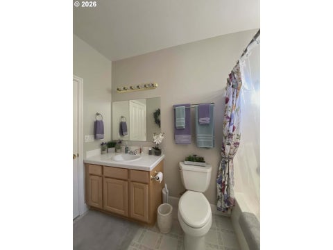 Tiny photo for 70 Magnolia Dr, Creswell, OR 97426 (MLS # 288140427)