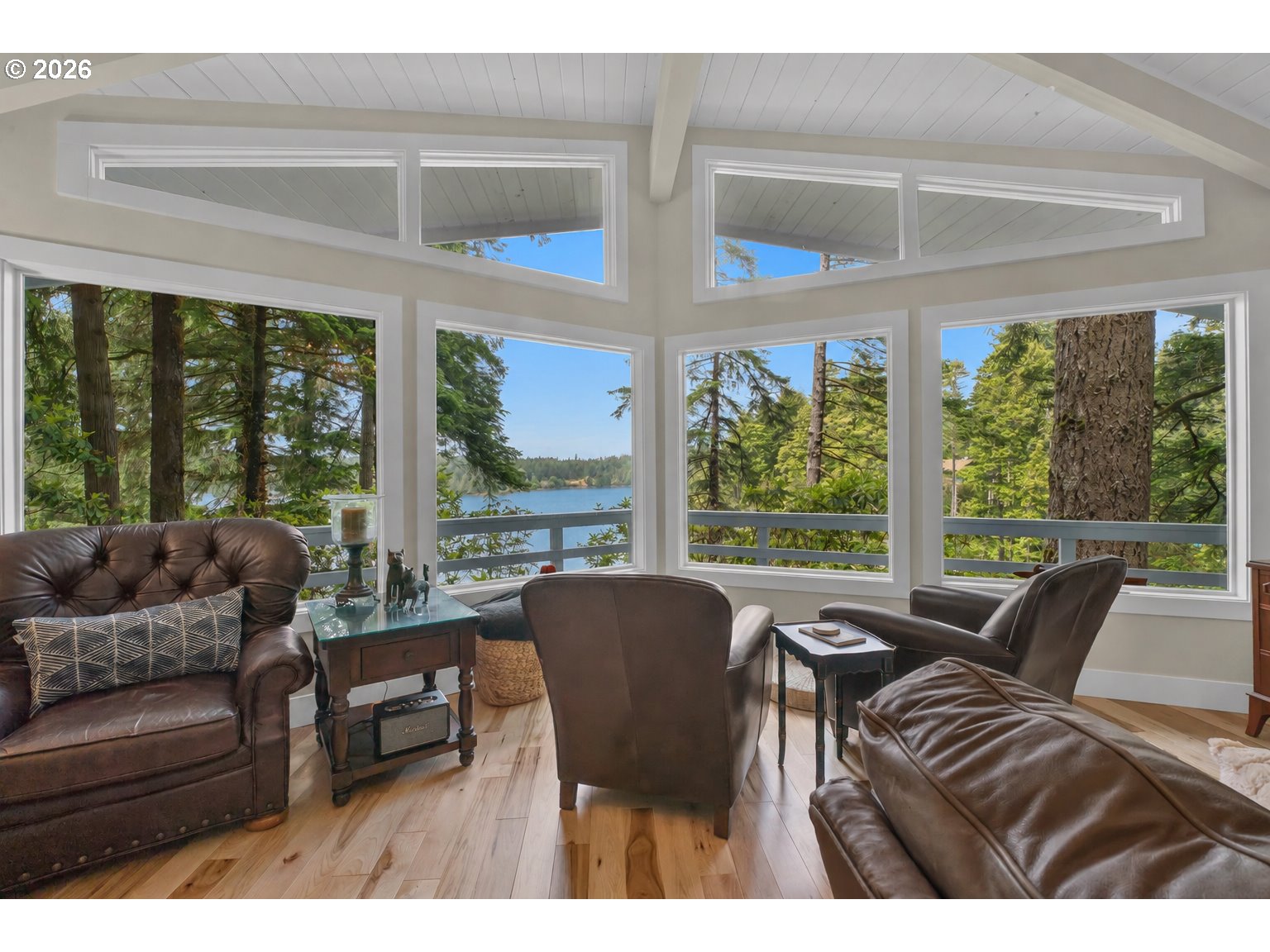 5323 Leavitt Lp.