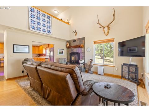 A home in Prineville