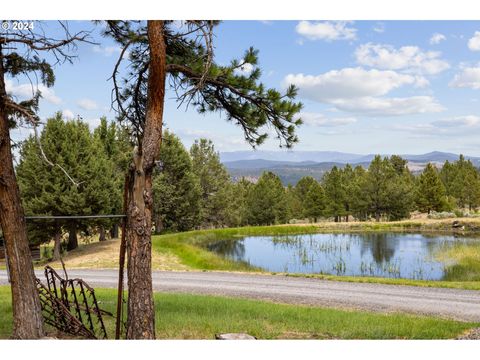 A home in Prineville