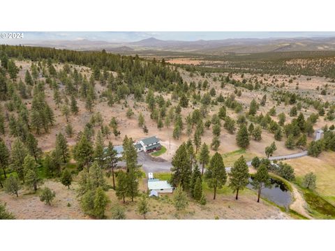 A home in Prineville