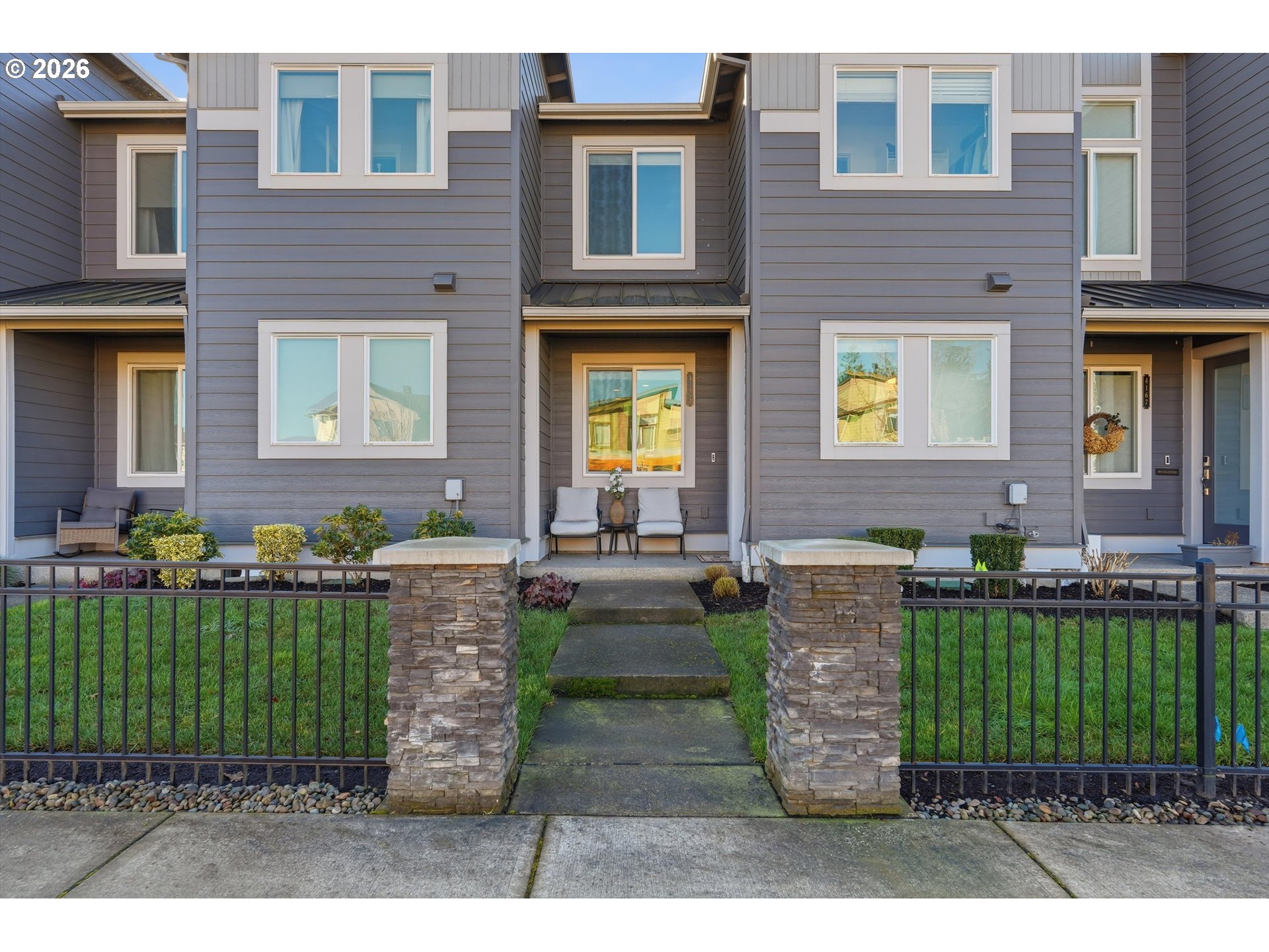 4175 SE CENTURY BLVD