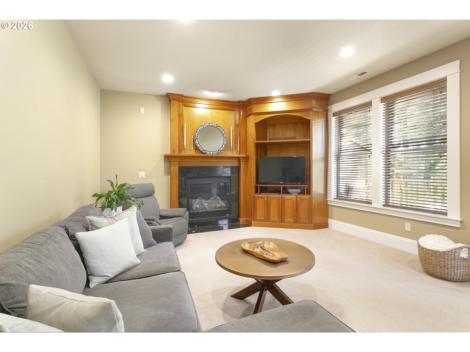 4616 SE HONORS PL