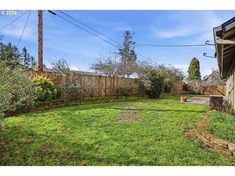 Tiny photo for 961 Bush Ln, Creswell, OR 97426 (MLS # 377366028)