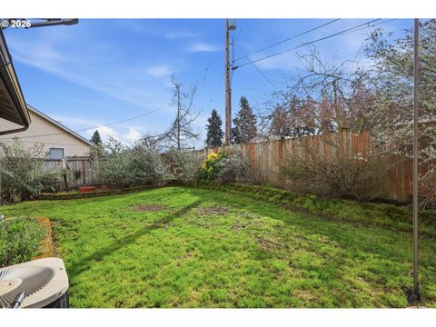 Tiny photo for 961 Bush Ln, Creswell, OR 97426 (MLS # 377366028)