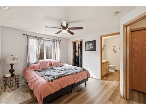 Tiny photo for 961 Bush Ln, Creswell, OR 97426 (MLS # 377366028)