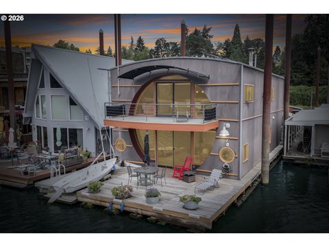 100 SE Harney ST 14 Portland OR 97202