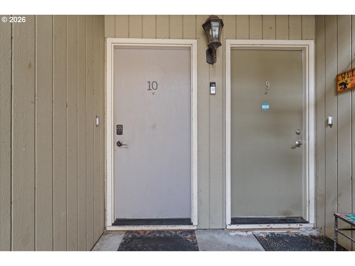 6610 SW TERRI CT 10