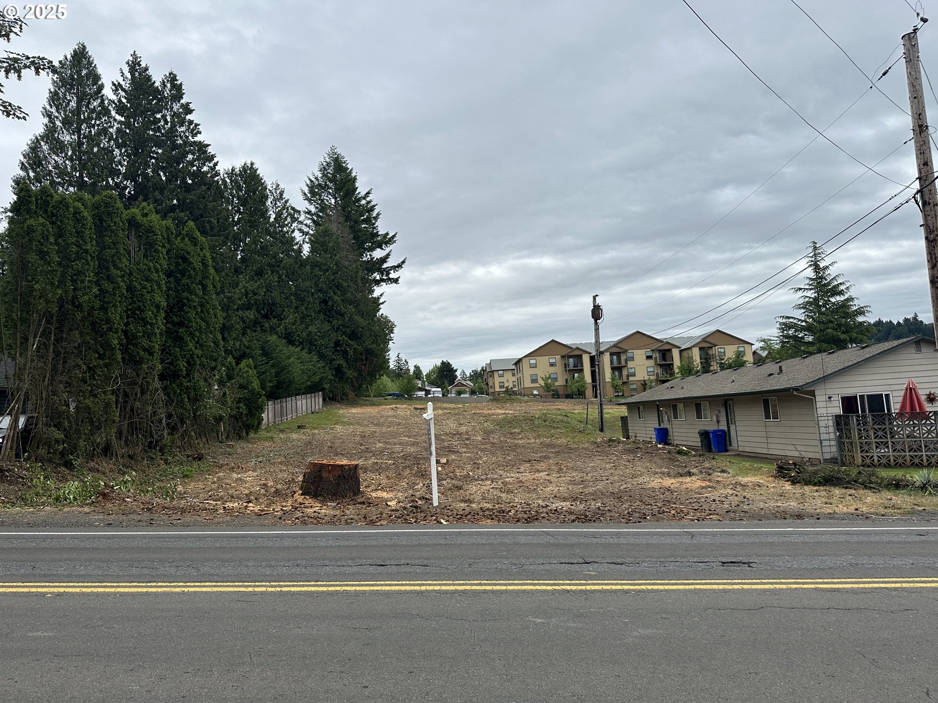 68 NW BIRDSDALE AVE