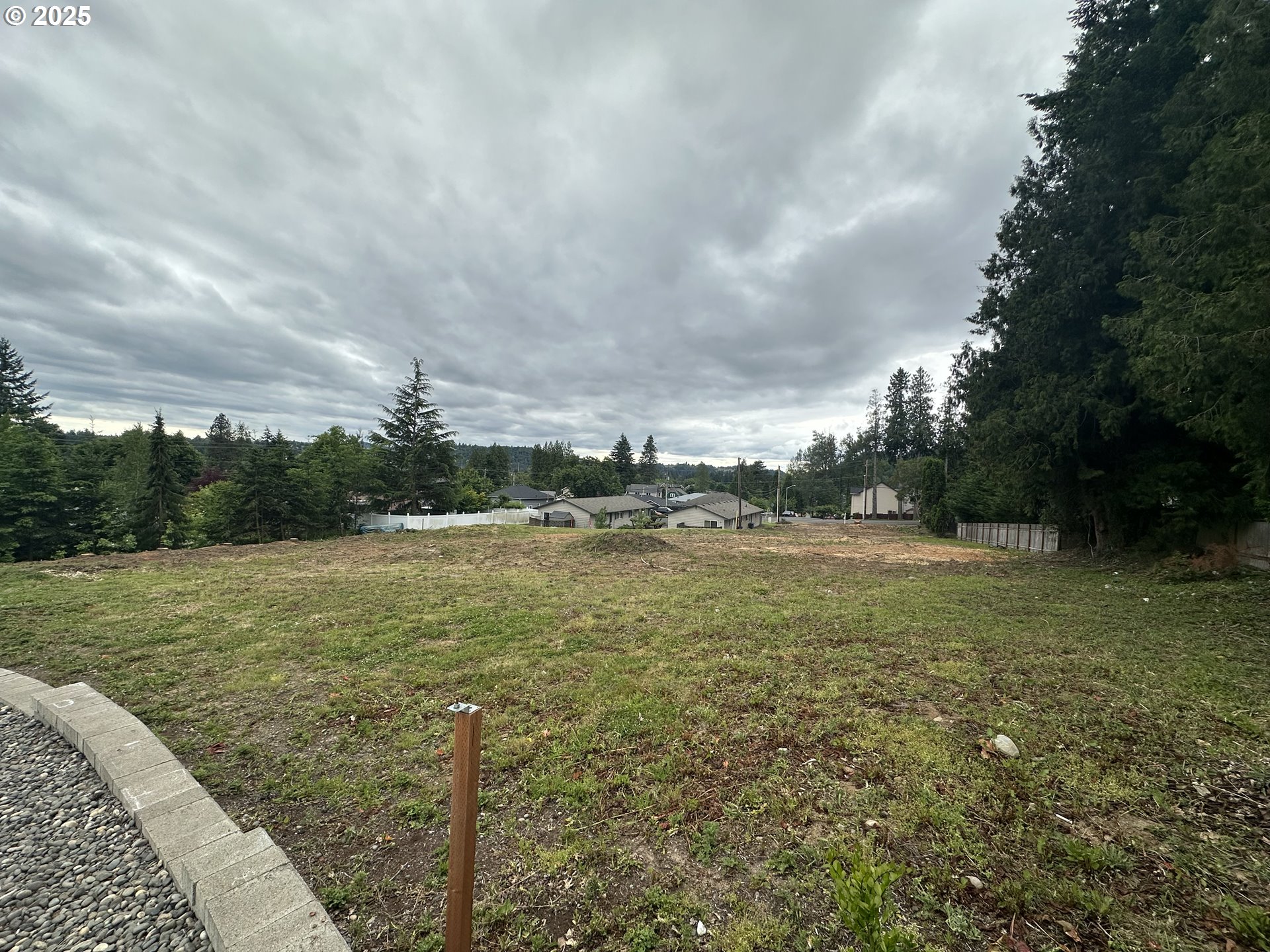 68 NW BIRDSDALE AVE