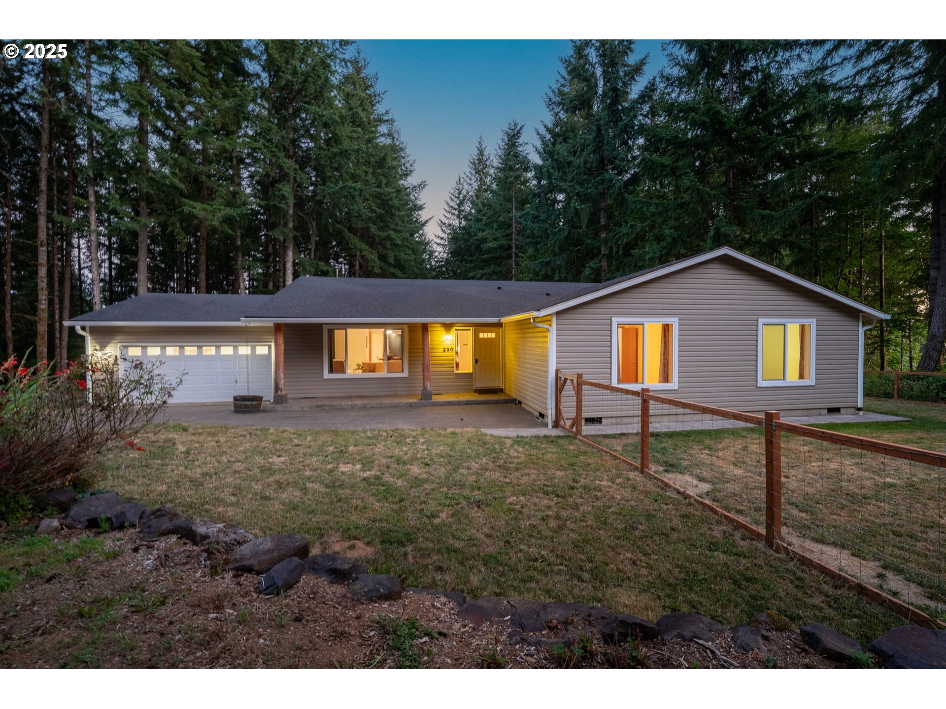 220 TANGEN RD