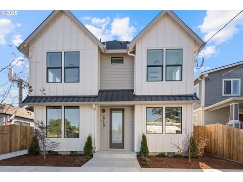 4740 SE 65TH AVE Portland OR 97206