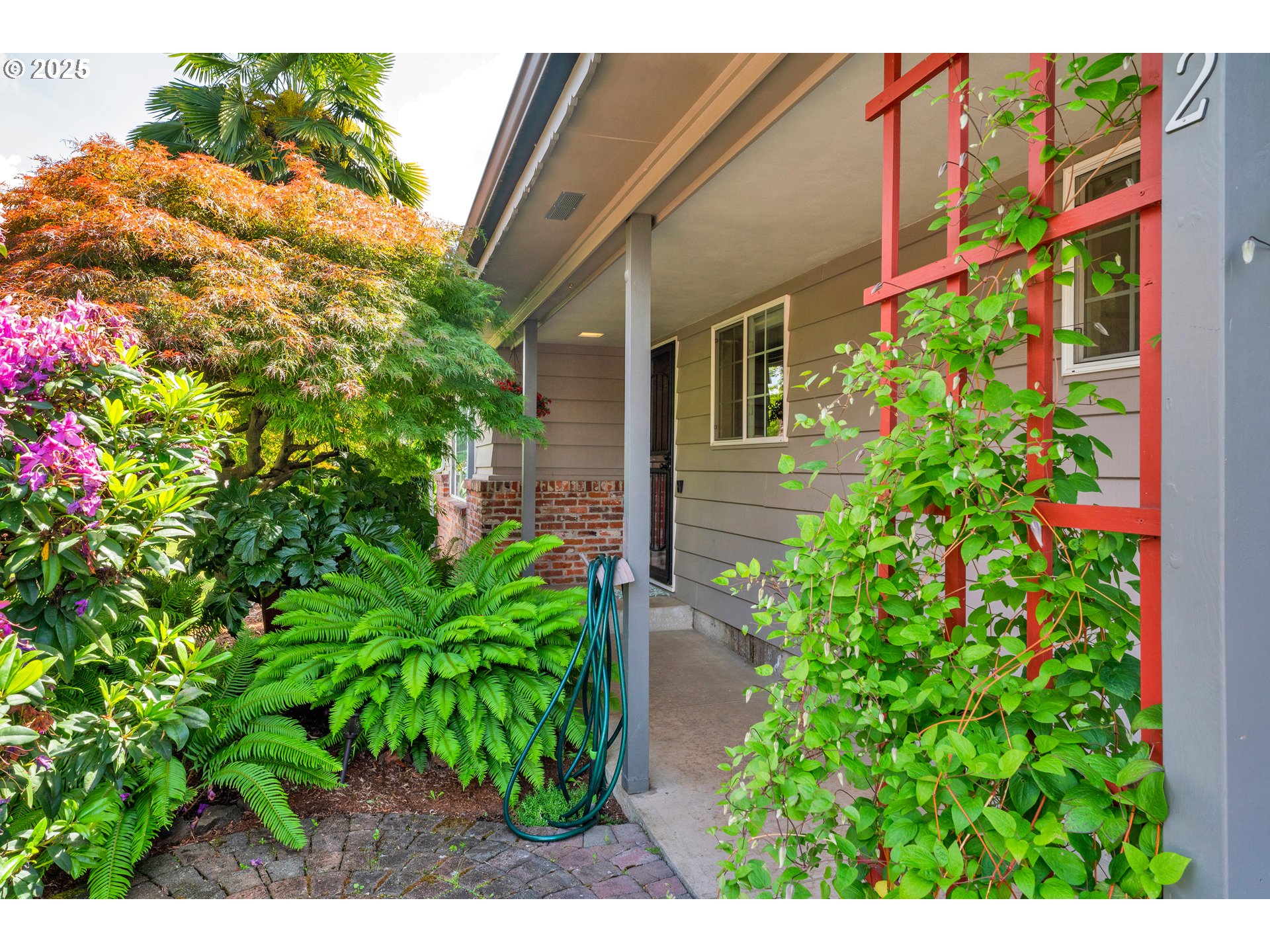 2672 CHERYL ST