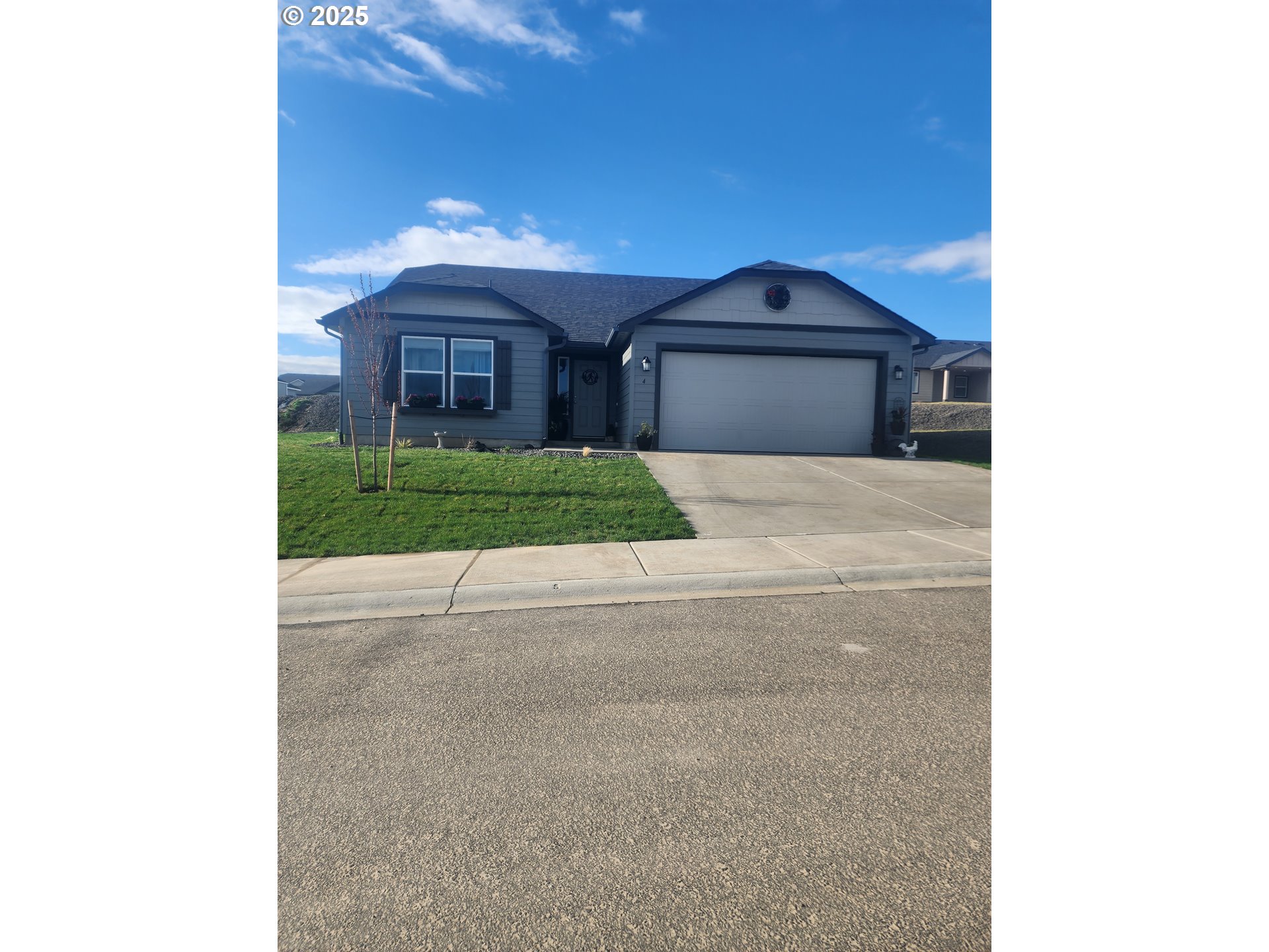 Listing image 4