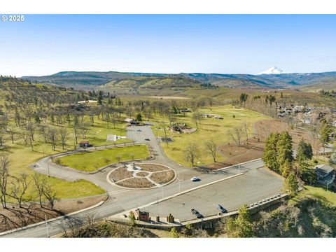 A home in The Dalles