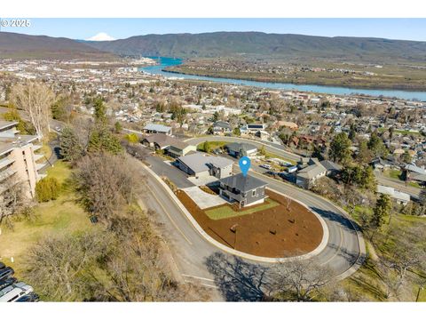 A home in The Dalles