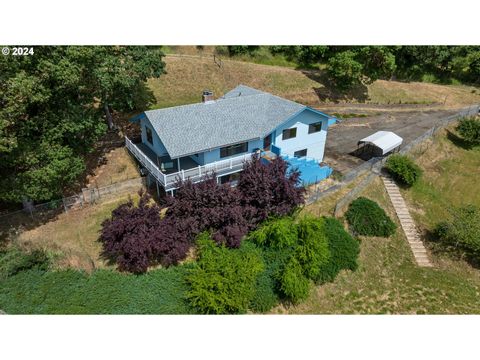 A home in Myrtle Creek