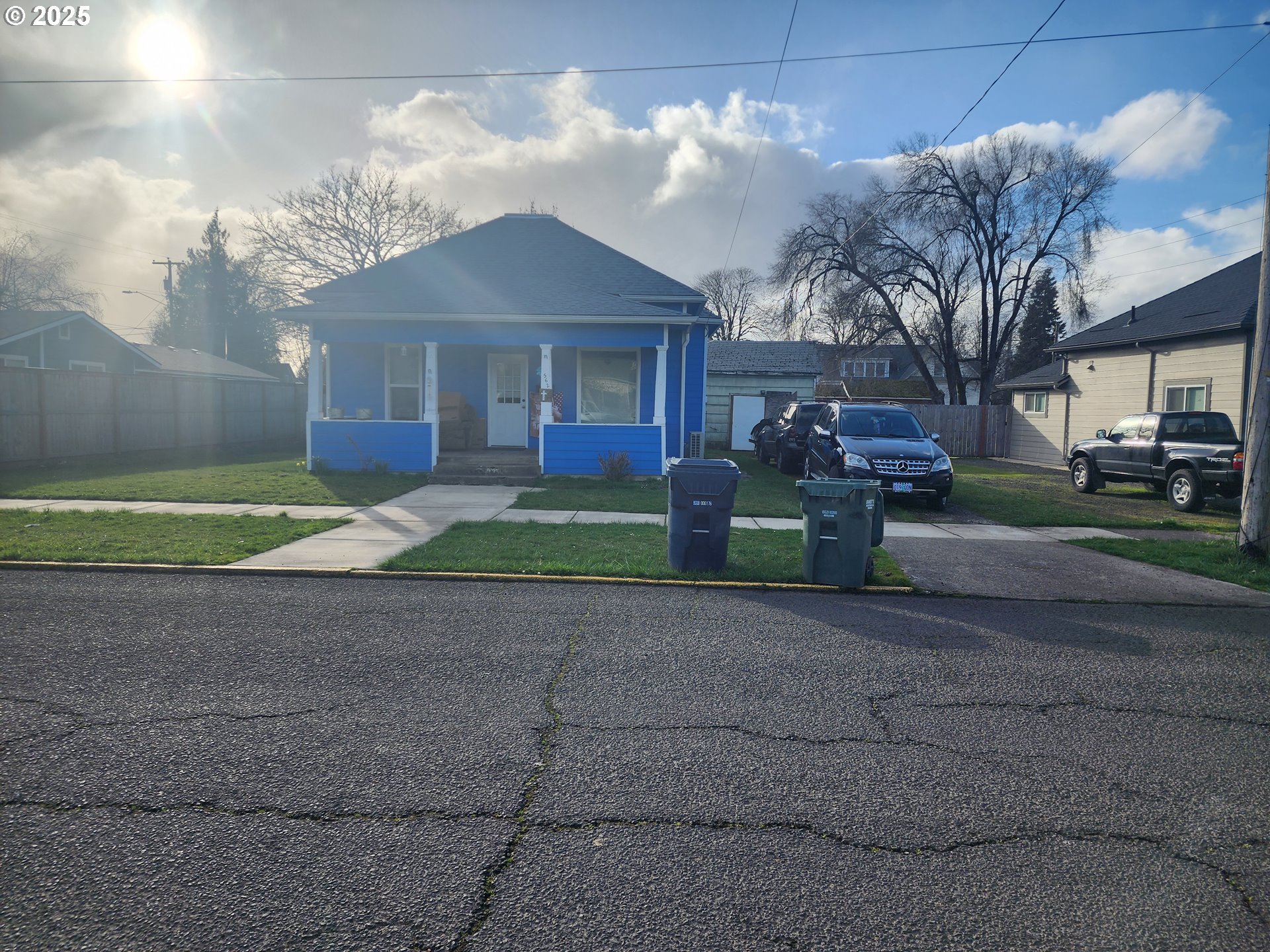 Listing image 2
