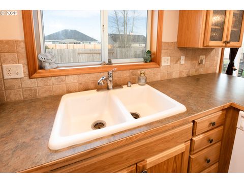 Tiny photo for 74 Sandalwood Loop, Creswell, OR 97426 (MLS # 788030835)