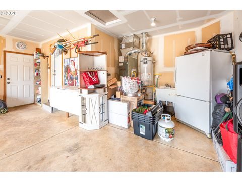 Tiny photo for 74 Sandalwood Loop, Creswell, OR 97426 (MLS # 788030835)