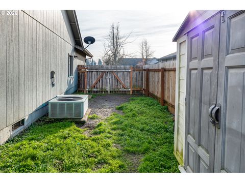 Tiny photo for 74 Sandalwood Loop, Creswell, OR 97426 (MLS # 788030835)