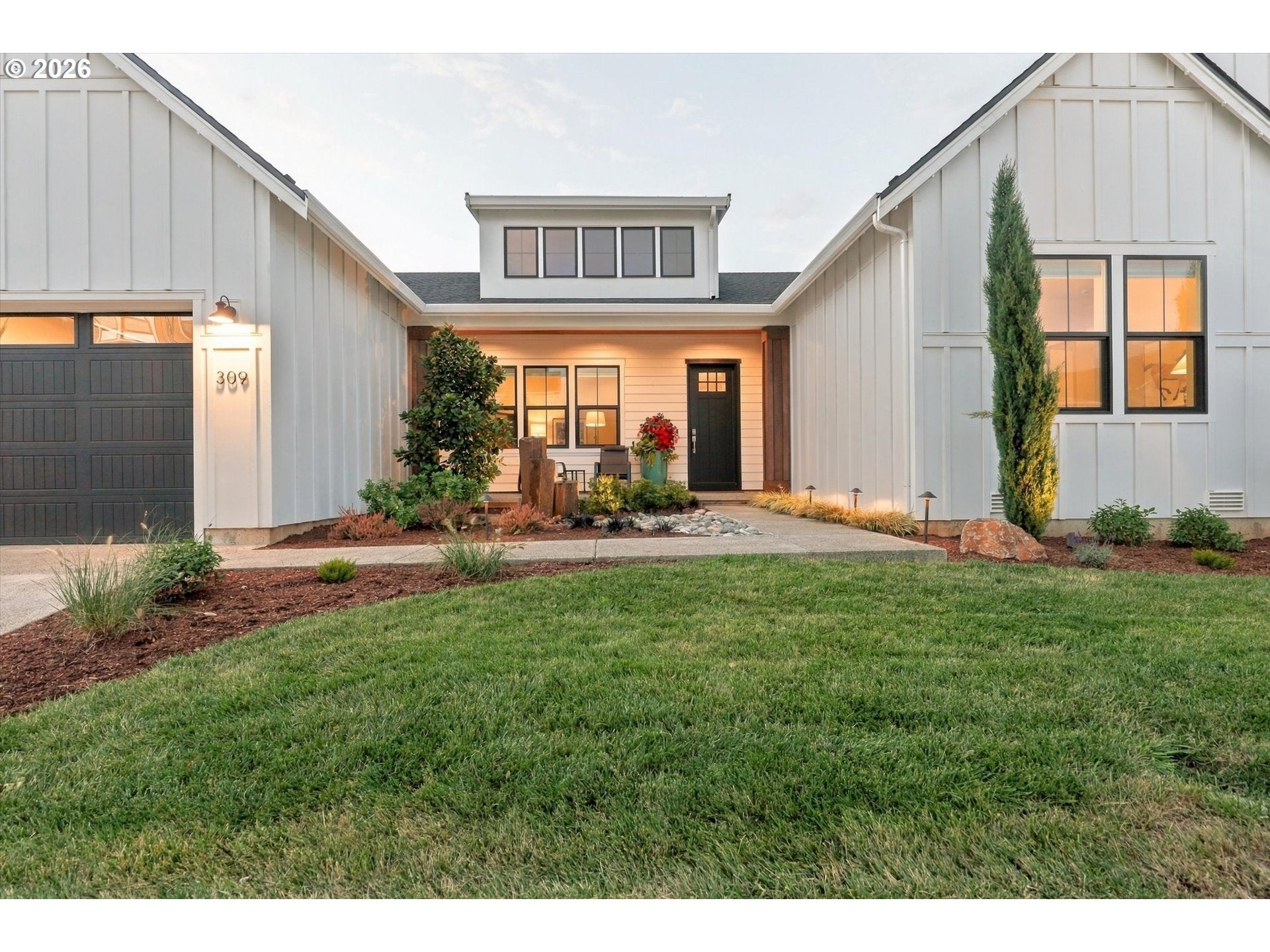 309 W FIR LOOP