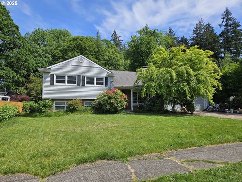 1195 HALLINAN ST Lake Oswego OR 97034