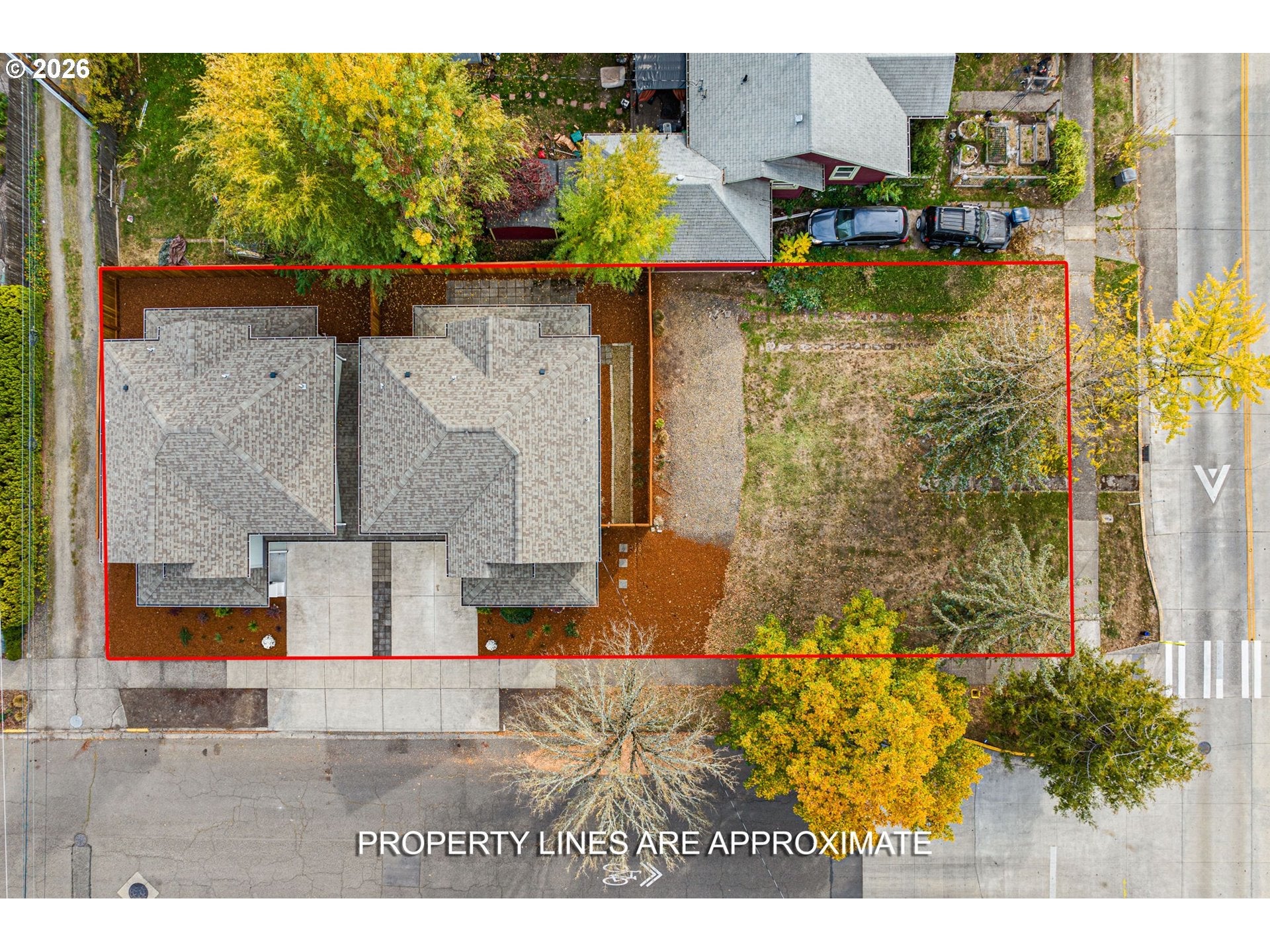 560 W 15TH AVE