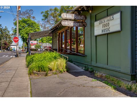 407 BLAIR BLVD Eugene OR 97402