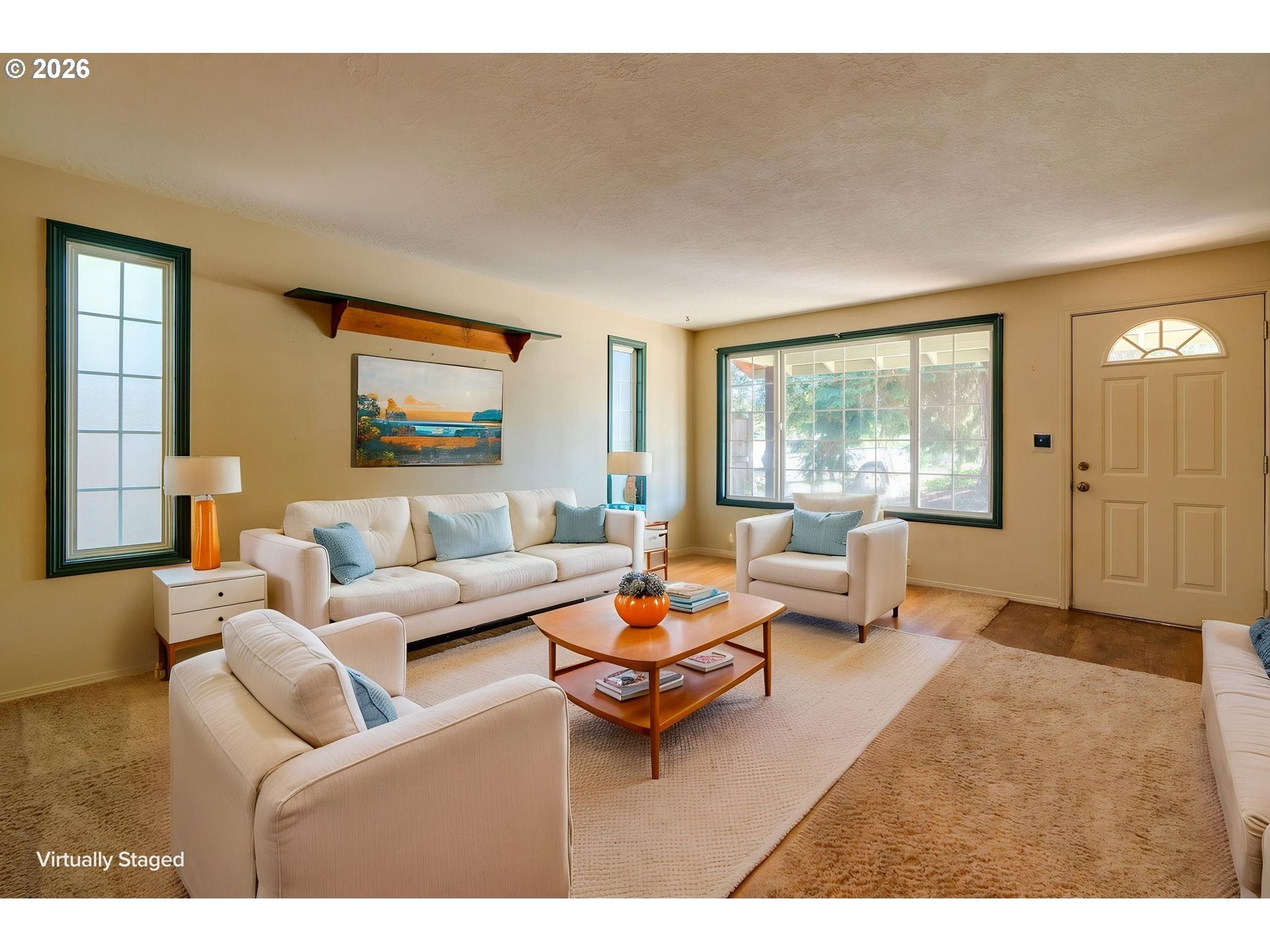 3005 E Lindquist CT